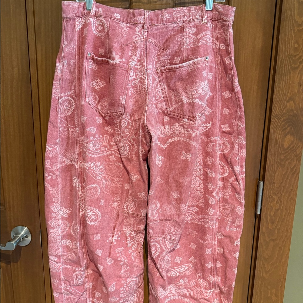 eesome Pink Patterned Denim Pants - Picture 2 of 5